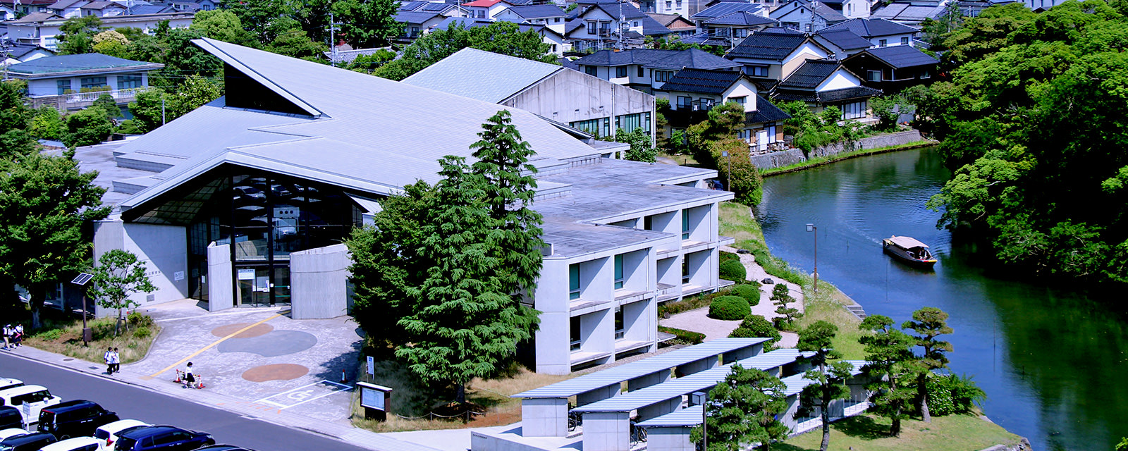 島根県立図書館 外観写真